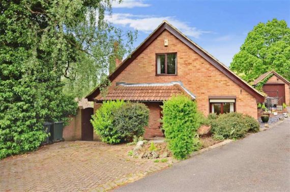 5 Bedroom Detached